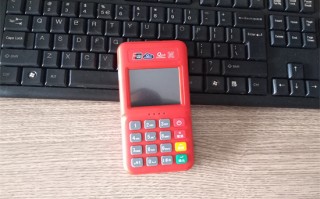 金小宝POS机客服电话和费率多少？