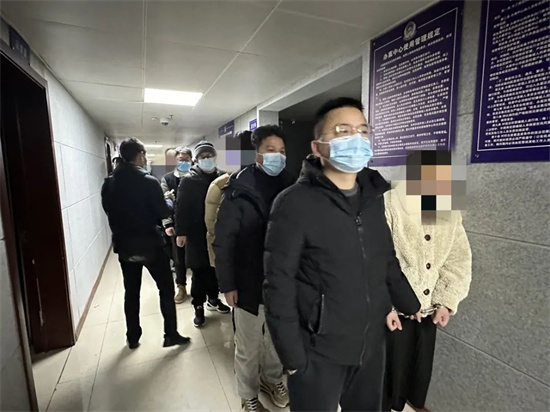 警方捣毁一跨省POS机诈骗团伙-第1张图片-南京拉卡拉POS机办理